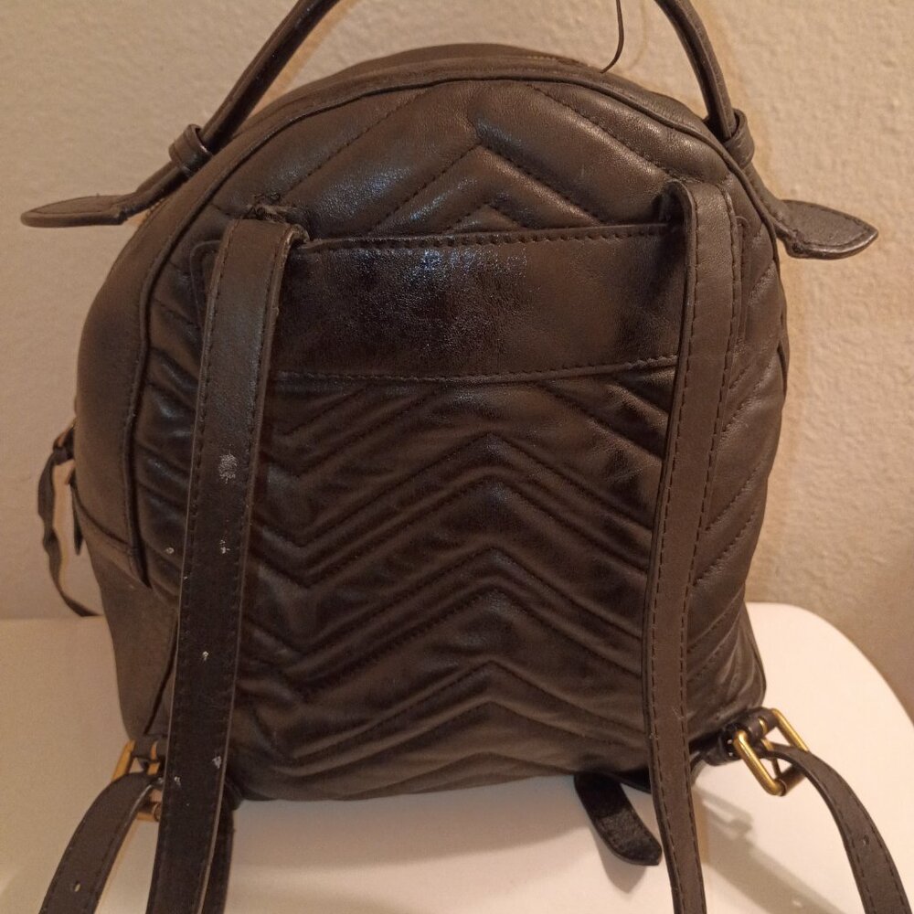 Authentic Gucci GG Marmont Quilted Black Leather Backpack - Picture 4 of 7